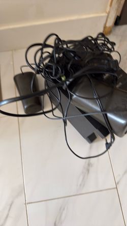 Logitech desk top speakers with sub