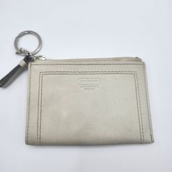 Coach Leatherware Est. 1941 White/Chalk Leather Mini Skinny ID Case & Keychain Wallet