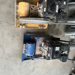 Plate Compactor $70 per day 
Power brush $70 per day 
Jack hammer makita $70 per day 
Trimiadora $70 per day 
Motocierra $70 per day 
Cajas de clavos 