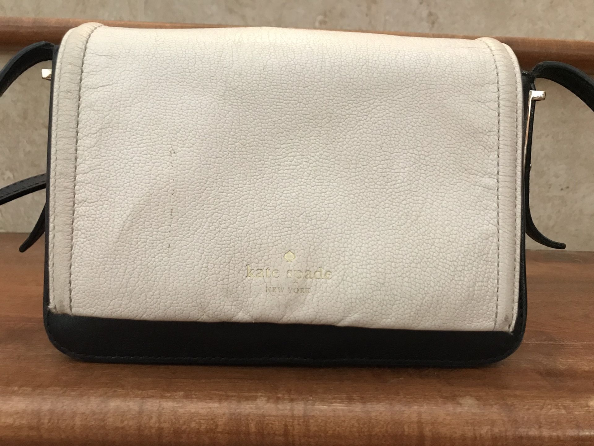 Kate Spade crossbody bag