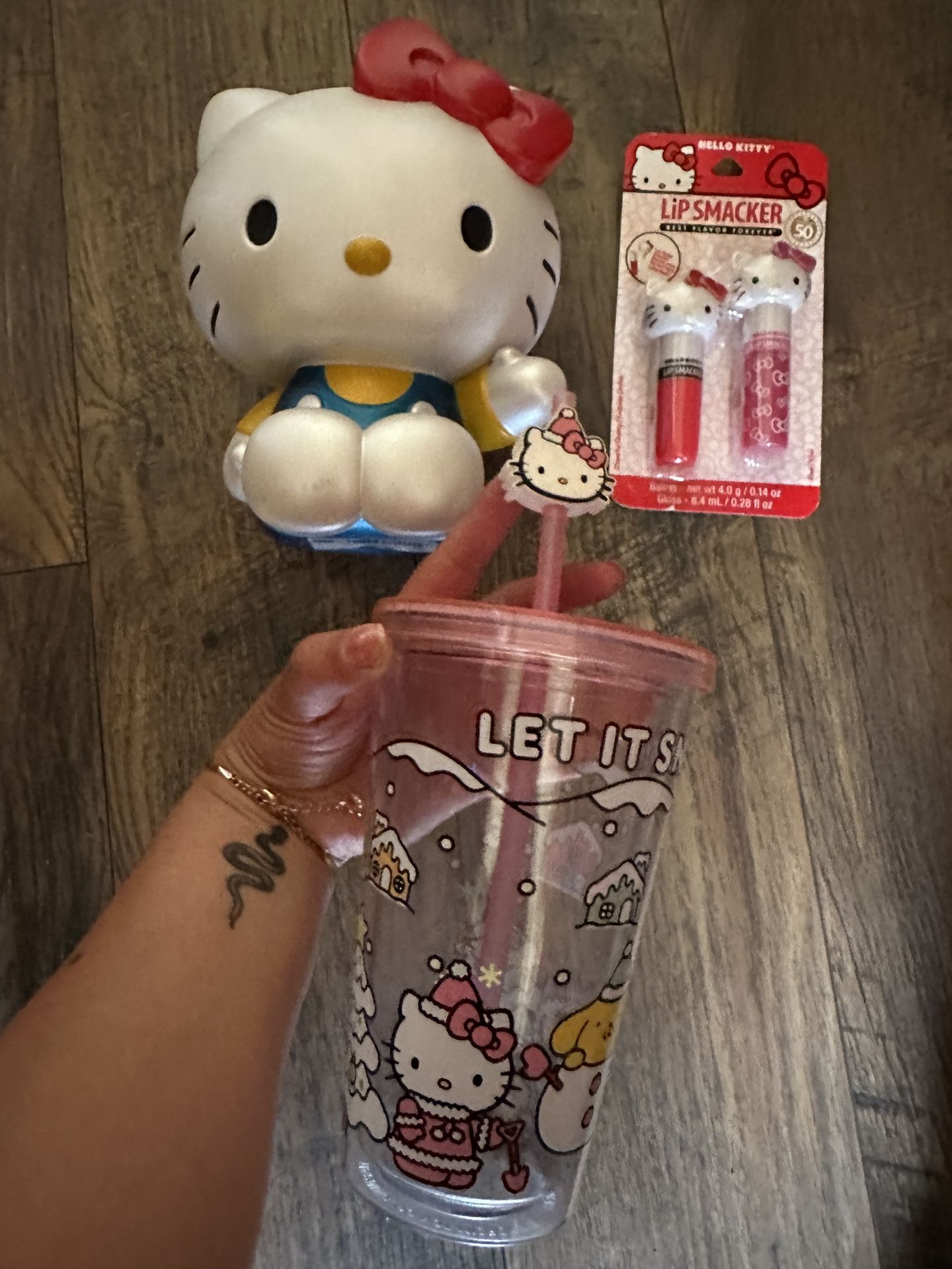 Hello Kitty Piggy Bank Bundle 
