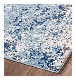 Area Rug: 7'10" x 10'7" (Rectangular)