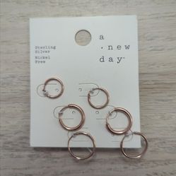 Silver earring set