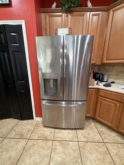 GE Stainless Steel French Door Refrigerator