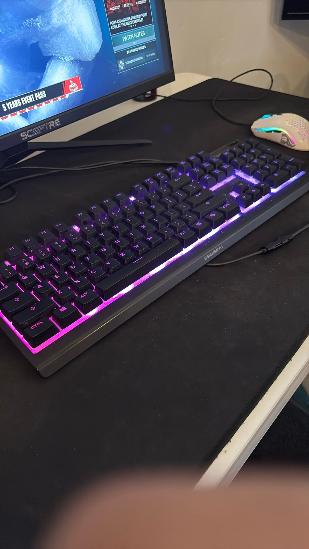 Apex 3 tkl keyboard