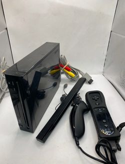 Nintendo Wii  RVL-101 Black Console W/ Wii Motion Plus Tested