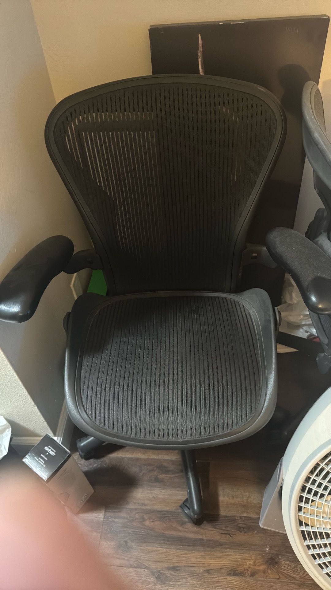 Aeron herman miller chair