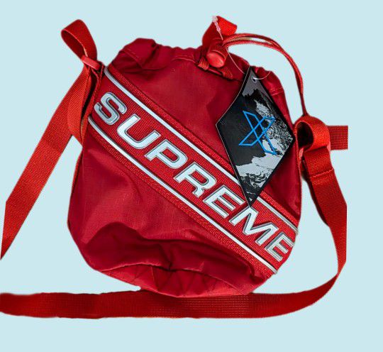 Supreme Crossbody Clinch Bag