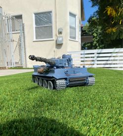 Henglong 1/16 Tiger I RC Tank - Metal Tracks + Steel Gearbox - Professional Edition