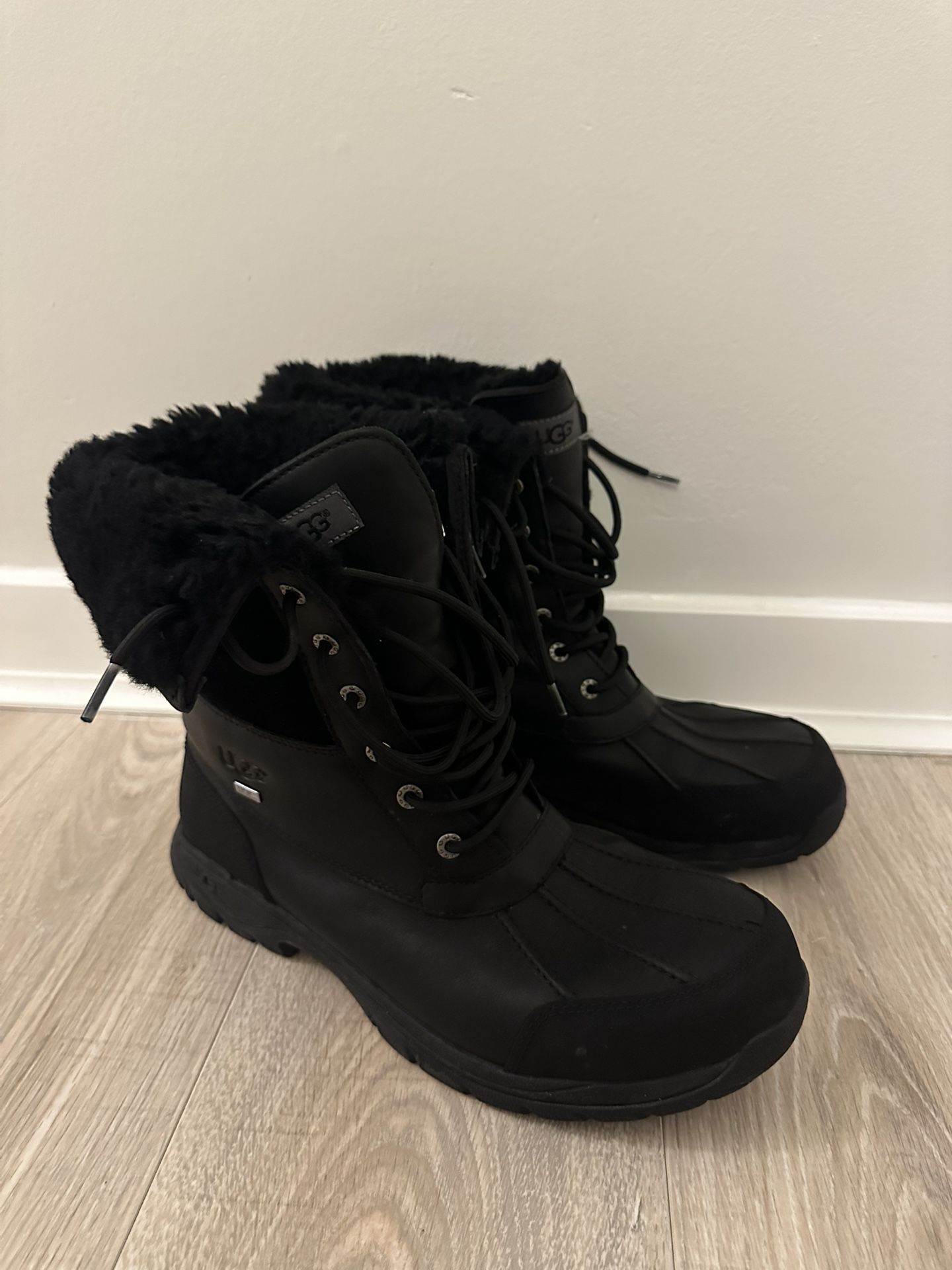 New Men’s Ugg Snow Boots