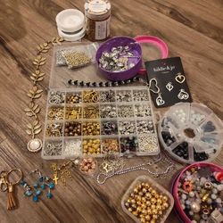A JEWELRY KIT ~ALL FOR 25$  Or Both Kits On My Page For 40.00$~ WELL WORTH THE PRICE