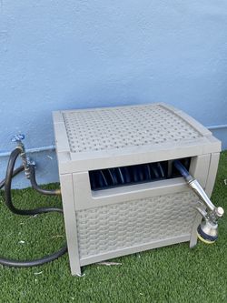 100 ft Heavy Duty Garden Hose w/ Stainless Nozzle & Storage Box