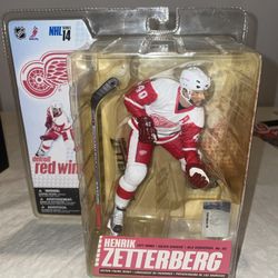 Henrik Zetterberg Detroit Red Wings McFarlane jersey action figure Nip Nhl