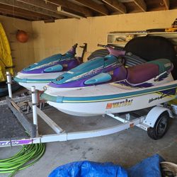 1996 Yamaha Set Skis With Trailer
