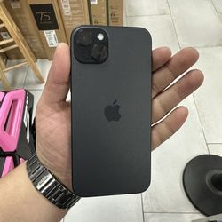 iPhone 15 plus 128GB Unlocked! Finance For $50 Down Payment!!
