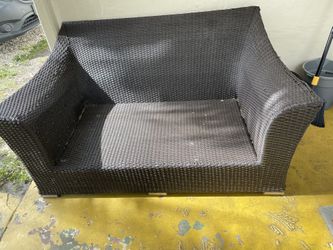 Whicker Couch