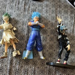Dragon ball Z , Dr Stone , My Hero Academia Statue