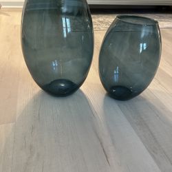 Set Of 2 Glass Vases Blue