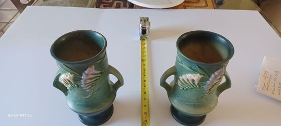 Roseville Freesia 123-9" 2 handled vase EACH $195obo