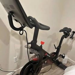 Peloton Bike 