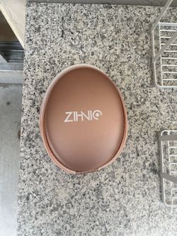 Headphone Case (only case, new) 