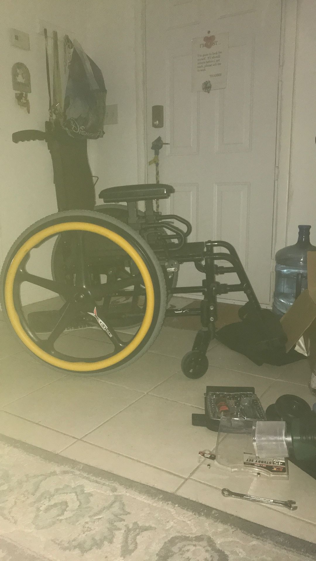Catalyst 6x Folding wheelchair