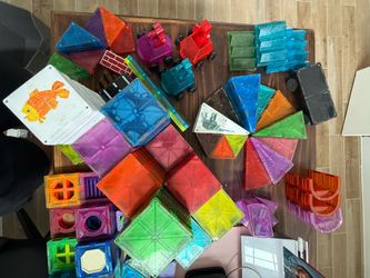 100s of Magna Tiles