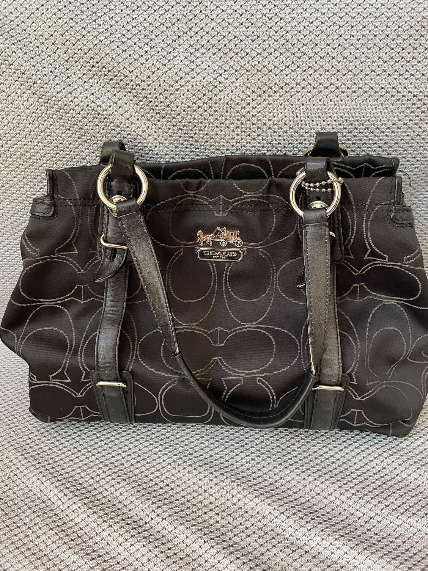 Coach Mia Shoulder Bag