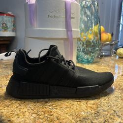 Adidas Brand New Bk/bk No Box Size 4,4.4,7.5,8,8.5,9.5,10.5 12 Men  
