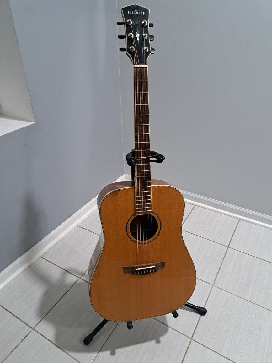 Parkwood Accoustic Guitar