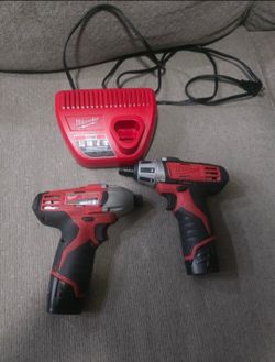 Milwaukee M12 drill