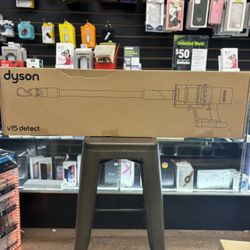 DYSON V15 DEFLECT