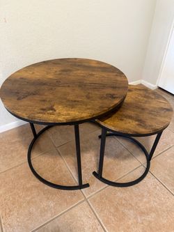 Round Nesting Coffee Tables Set of 2