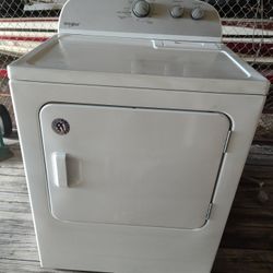 2022 Whirlpool Dryer - 220 volt - 3-Prong