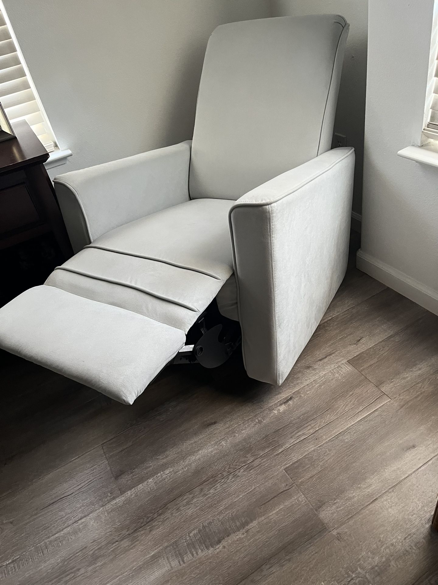 Great condition recliner