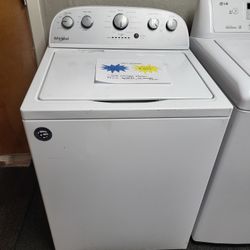 🌻 Spring Sale! 2019 Whirlpool Washer - Warranty Included 