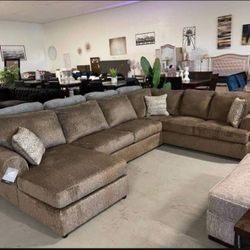 🟤 Chocolate Huge Modern Cozy U Shape Sectional Couch🟤 Delivery Available 👍 Special Price ✅