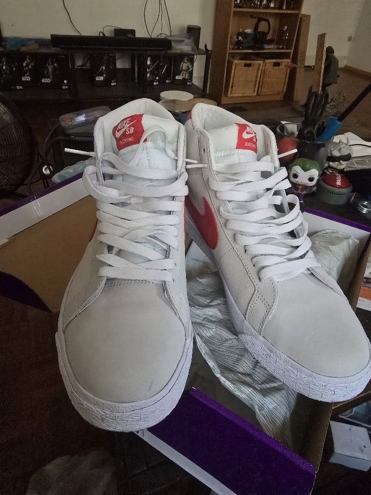 Nike Sneakers