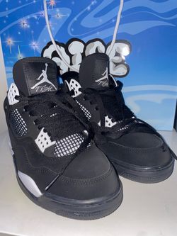 Air Jordan 4 Black White Sneakers Size 7