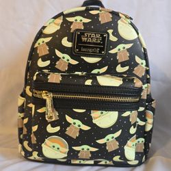 Loungefly Disney's Baby Yoda Backpack 