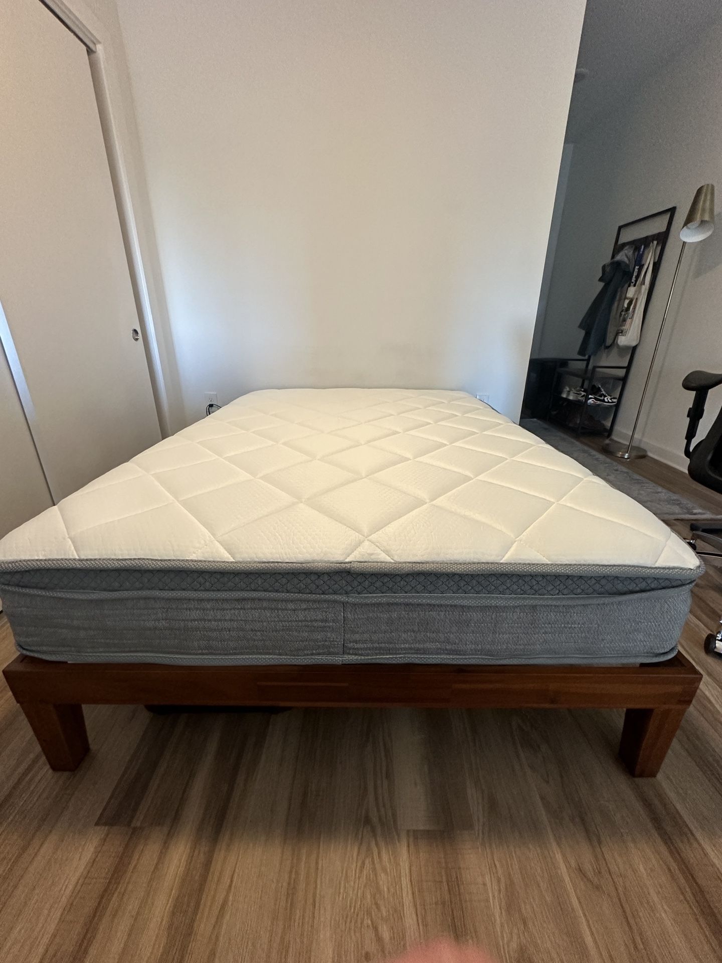 SUPER CLEAN Full Mattress