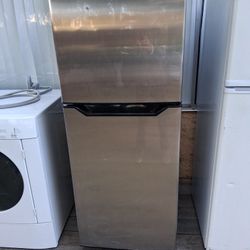 Danby Refrigerator Apartment Size 10.1 CF