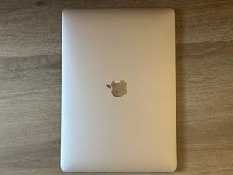 MacBook Pro A2159