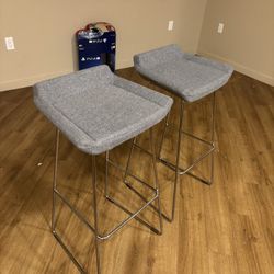 Bar Stools 