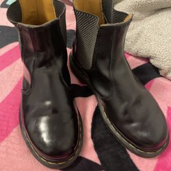 Leather Chelsea Boots 