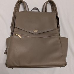 Freshly Picked Classic Diaper Bag II (Like New)