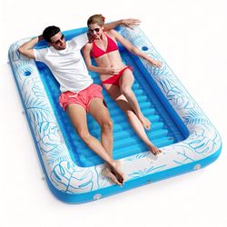 Pool float for tanning