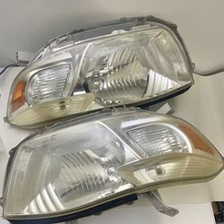 Genuine OEM 2008–2010 Toyota Highlander Headlight Assembly 