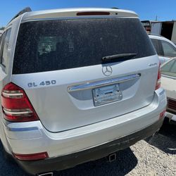 Parts are available  from 2 0 0 7 Mercedes-Benz G L 4 5 0 