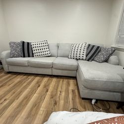 Sectional Couch 